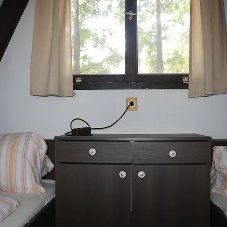 Mandel Fahazak * Paloznak