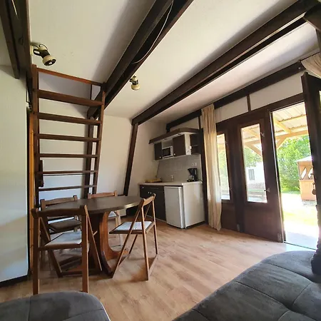 Mandel Fahazak Camping Paloznak