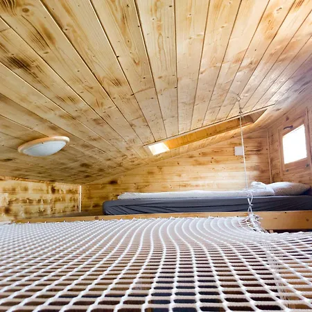 Mandel Fahazak Camping