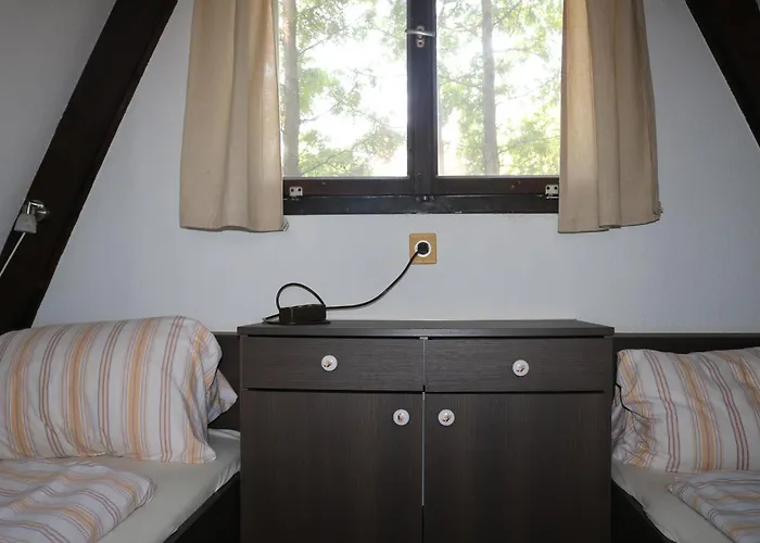 Mandel Fahazak * Paloznak