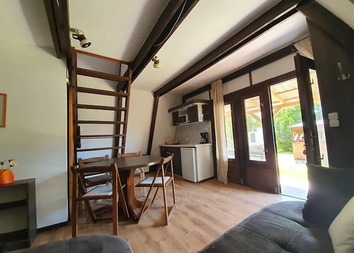 Mandel Fahazak Camping Paloznak